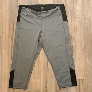 NWOT workout leggings